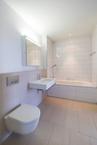 "Single-Wohnung im ROY zu vermieten!" - Foto 3