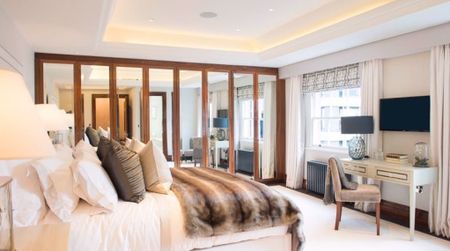 9-10 Grosvenor Hill, London, W1K 3QA - Photo 2