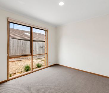 Convenient Location - Photo 3