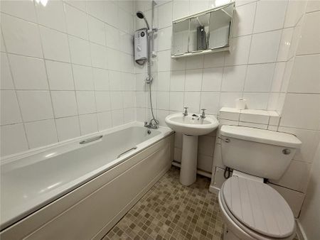 2 bedroom terraced house to rent - Photo 5