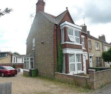 London Road, Peterborough, Cambridgeshire, PE2 - Photo 3