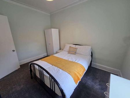 Sunnybank Place, City Centre, Aberdeen, AB24 - Photo 2