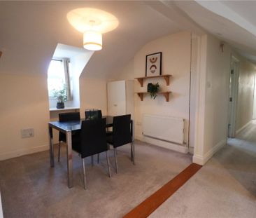 2 Bedroom Flat / Apartment - Westridge Road, Southampton - Photo 5