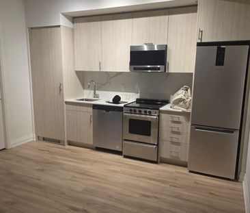 For Lease - 412 Silver Maple Road Unit# #325, Oakville, Ontario - Photo 4