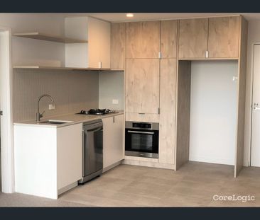 310/2 Clark Street, Williams Landing, Vic 3027 - Photo 6