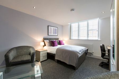 The Old County Hall - Studio 8 - Photo 3