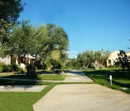 Συγκρότημα για ενοικίαση - Κάλαμος, - Photo 1