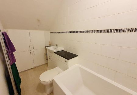 Normanton Avenue - Photo 2