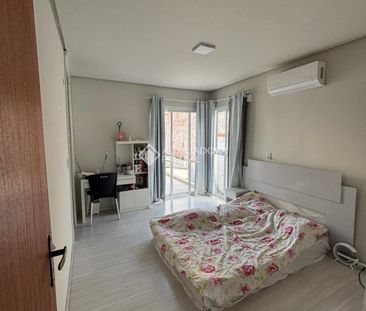 Casa com 3 quartos e 177m² para alugar em Azenha, Porto Alegre. - Foto 4
