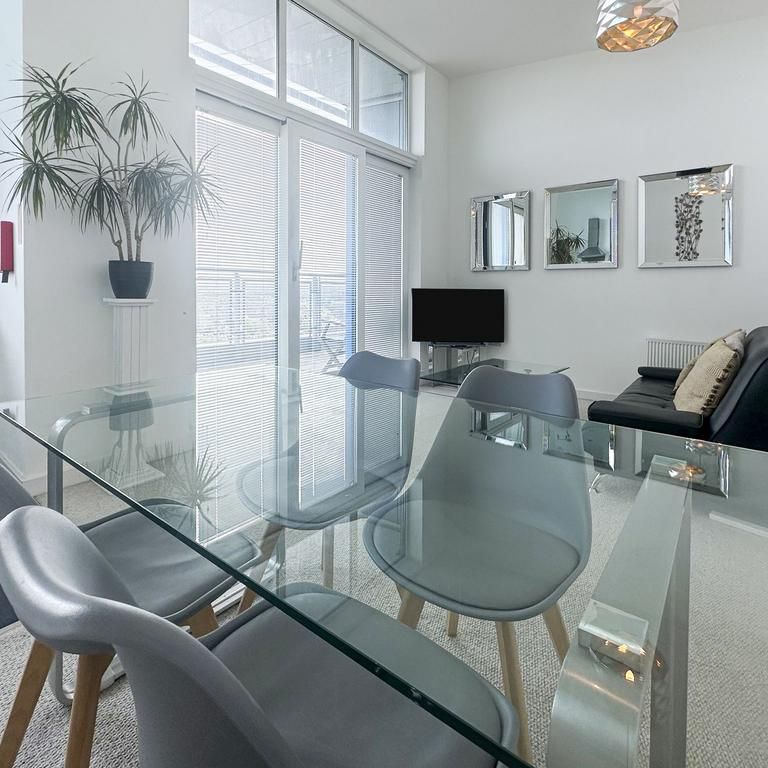 2 bedroom apartment to rent - Photo 1