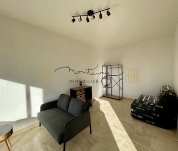 NIMES QUARTIER SEGUIER GRAND STUDIO MEUBLE AVEC CAVE - Photo 5