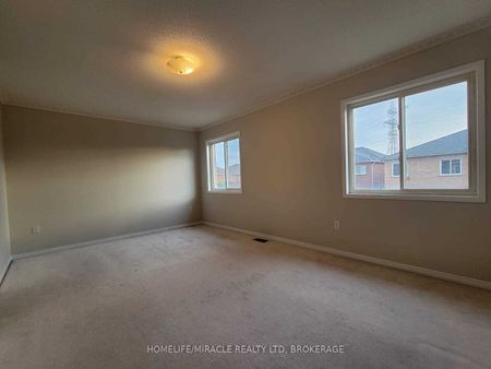 For Lease - 8 Galtee Road, Brampton, Ontario - Photo 2