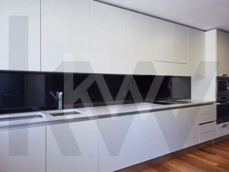 2 room luxury House for rent in Alvalade, Lisbon - Photo 2