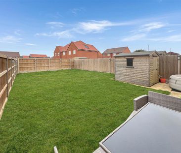 3 bedroom semi-detached house to rent - Photo 3