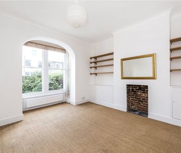 Not suitable for sharers. A well presented one bedroom flat with a ... - Photo 2