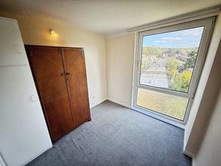 3 bedroom maisonette to rent Middle Hay View, Sheffield - Photo 3