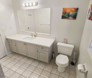 For Lease - 7285 Gagliano Drive, Mississauga, Ontario - Photo 6
