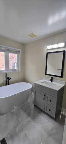 For Lease - 1875 Fairport Road, Pickering, Ontario - Photo 5