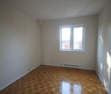 1542 Rue St Antoine O., Montréal (Ville-Marie), QC H3C - Photo 4