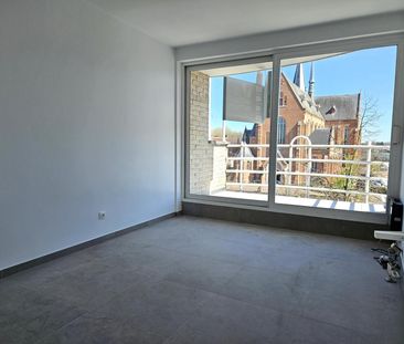 Gerenoveerd appartement, 2 slaapkamers en groot zonneterras - Foto 6