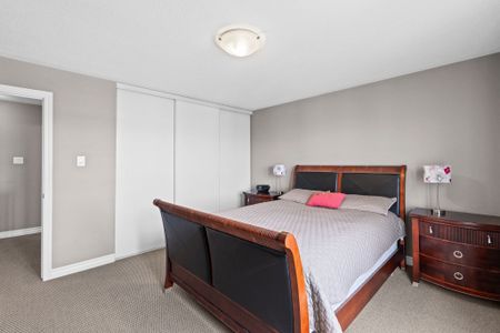 For Lease - 474 Clearbrook Drive, Barrhaven, Ontario - Photo 4