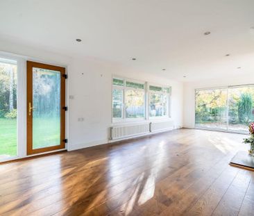 3 bedroom bungalow to rent - Photo 2