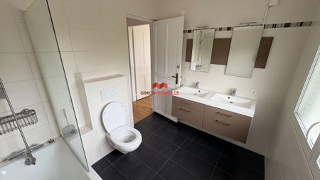 Location Maison 5 pièces 94m² - Photo 3
