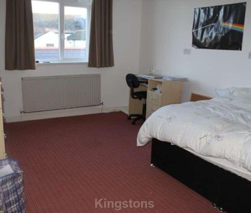8 bedroom terraced house to rent - Photo 6