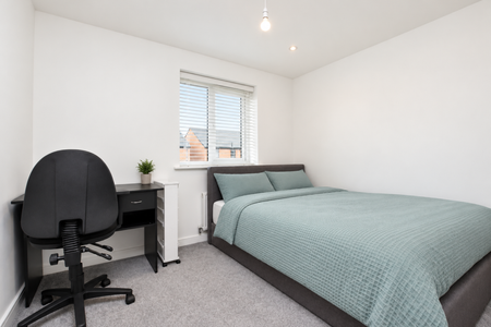 3 bedroom semi-detached house to rent - Photo 5