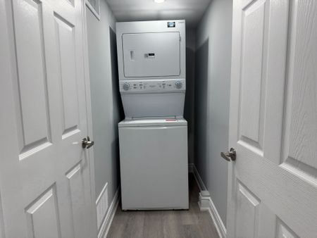 For Lease - 31 Flurry Circle, Brampton, Ontario - Photo 2