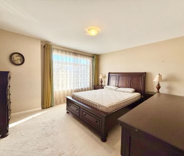 For Lease - 94 Longshore Way, Whitby, Ontario - Photo 3