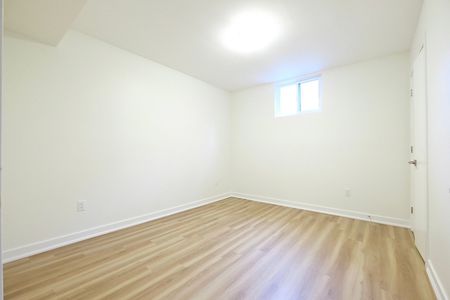 For Lease - 636 Hochelaga Street Unit# Unit B, Overbrook - Castleheights and Area, Ontario - Photo 4