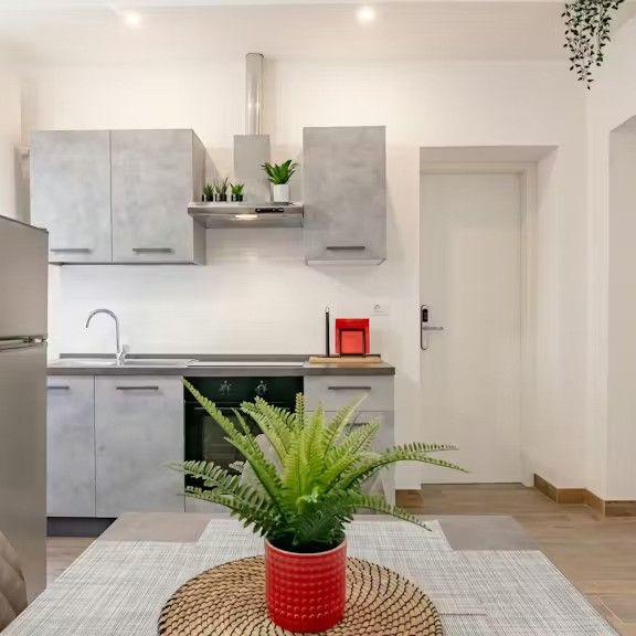 Via del Ponte allAsse, Florence, Tuscany 50144 - Photo 1