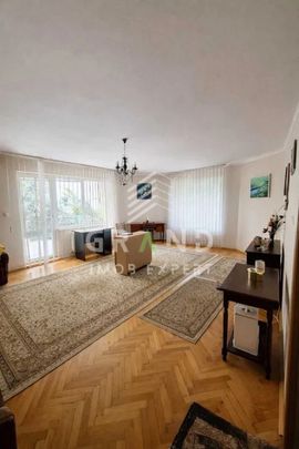 Casă individuală| 200 mp utili | 5 camere | Curte | 2 parc - Photo 1