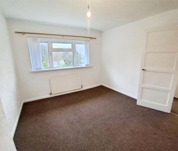 Ynys Cadwyn, Glynneath, NEATH - Photo 3