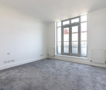 3 bedroom penthouse to rent - Photo 1