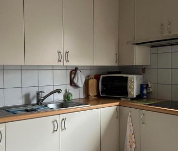 Appartement te huur in Merelbeke voor € 795 met 2 slaapkamers - Foto 3