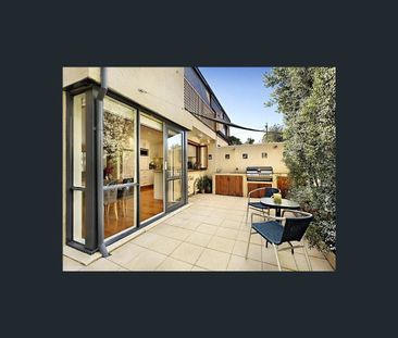 8/191 Mckean Street, Fitzroy North, Vic 3068 - Photo 3