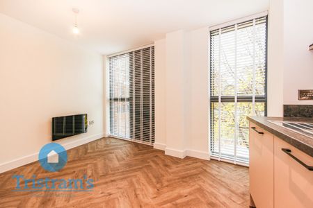 1 bed Studio for Rent - Photo 2