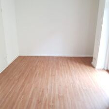 Schubertstr. 19, Wohnung 2 ~~~ Balkon, Bad mit Wanne, Keller - Photo 1