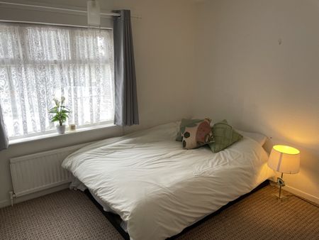 Room in a Shared House, Stockland Road, LE2 - Photo 5