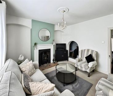 2 bedroom semi-detached house to rent - Photo 2