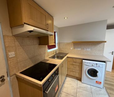 Studio Flat, Howard Road, E17 - Photo 5