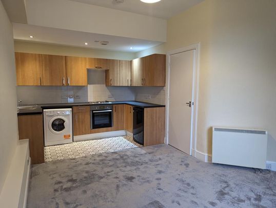 2 bedroom flat to rent - Photo 1