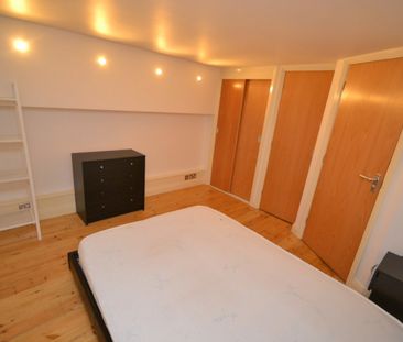 2 bed Apartment for Rent - Photo 1