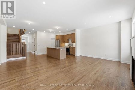 1194 SPOOR STREET - Photo 4