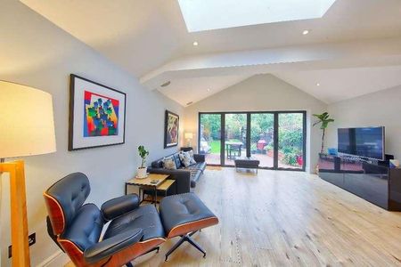 Gorse Rise, London, SW17 - Photo 4