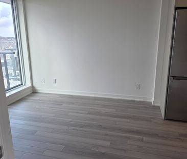 For Lease - 3079 Trafalgar Road Unit# 805, Oakville, Ontario - Photo 3