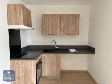 Location Appartement 3 pièces 67m² CHAMBRAY LES TOURS 37170 - Photo 3