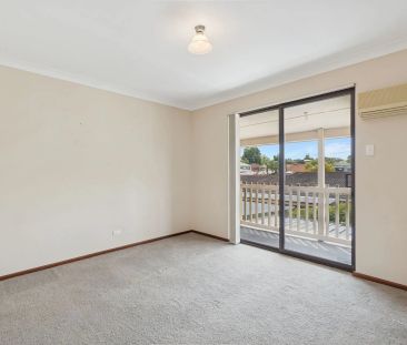 Stylish 3 Bedroom Townhouse in Peaceful Yokine Location - Photo 1
